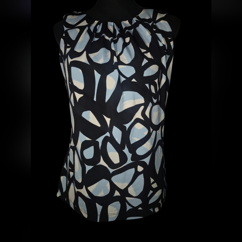 Calvin Klein Blue and Black Abstract Print Sleeveless Pleated Shell - Size PM